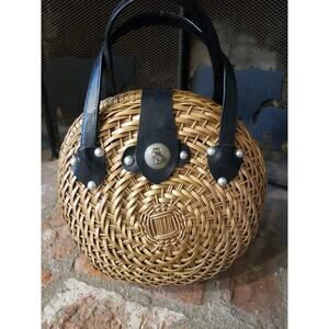 Vintage 1950's Tan Wicker Basket Purse Handbag Weaved Clam Shape Black Handles